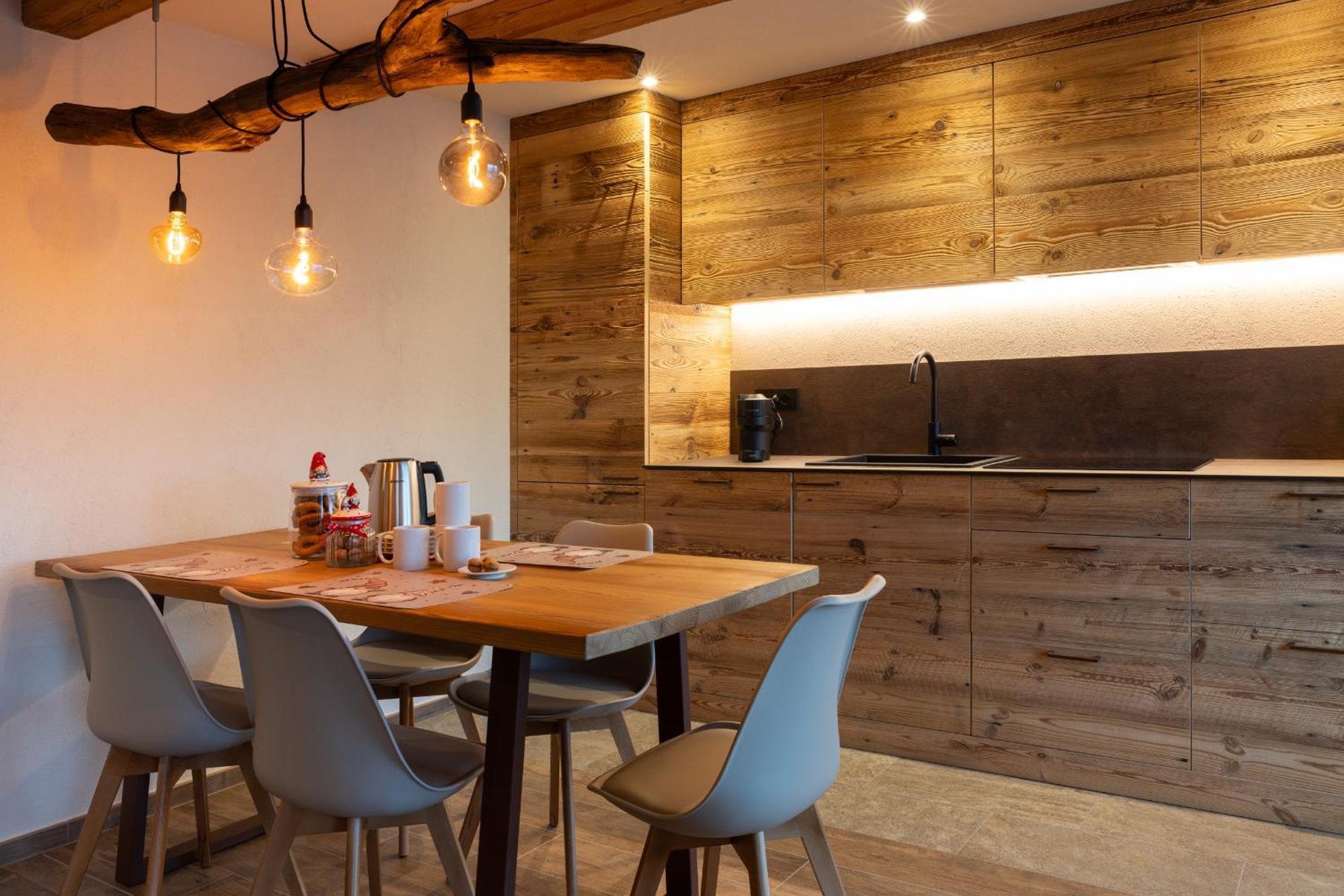טורניון Les Reves Des Montagnards, Appartements De Charme מראה חיצוני תמונה