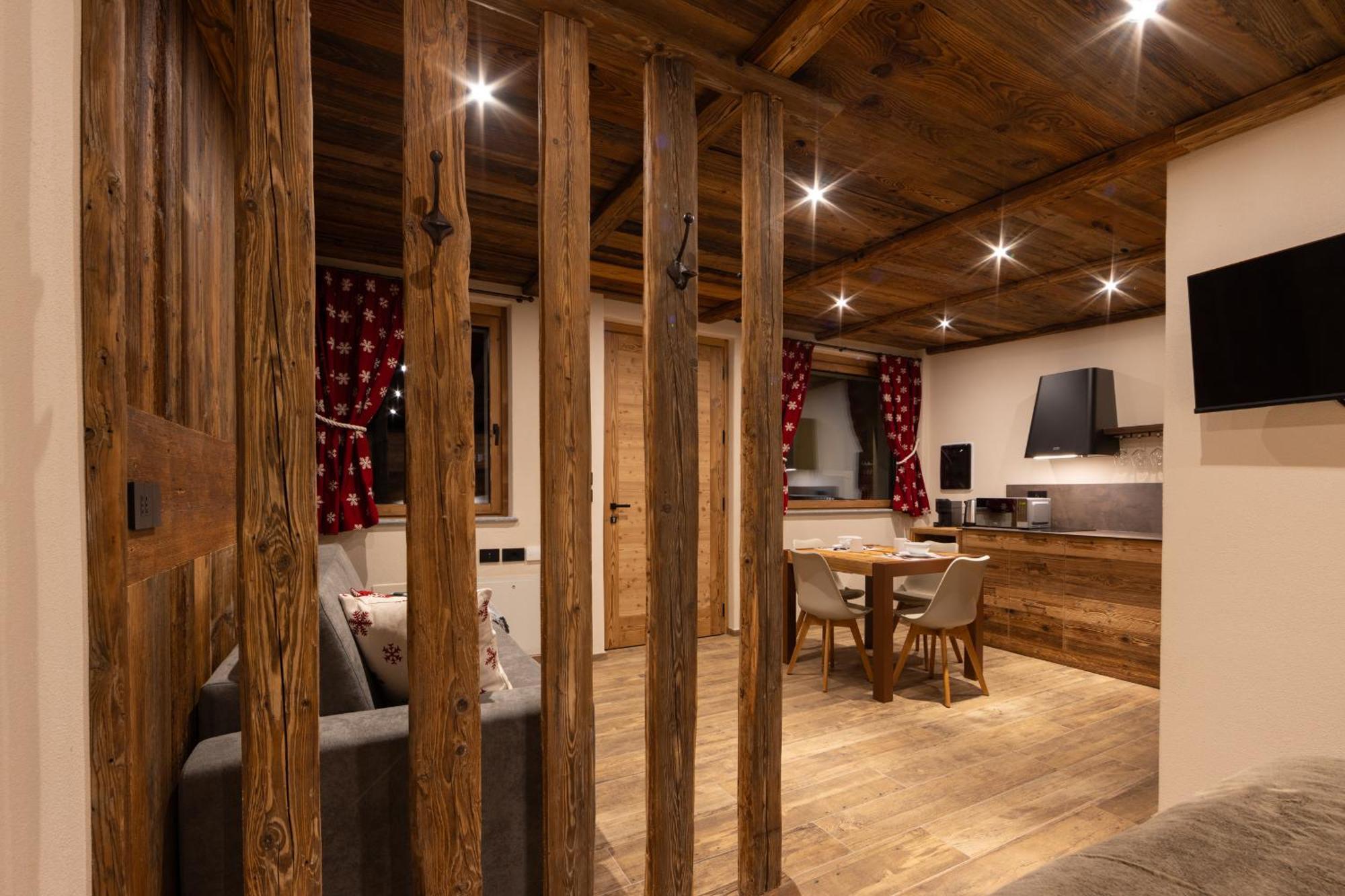 טורניון Les Reves Des Montagnards, Appartements De Charme מראה חיצוני תמונה